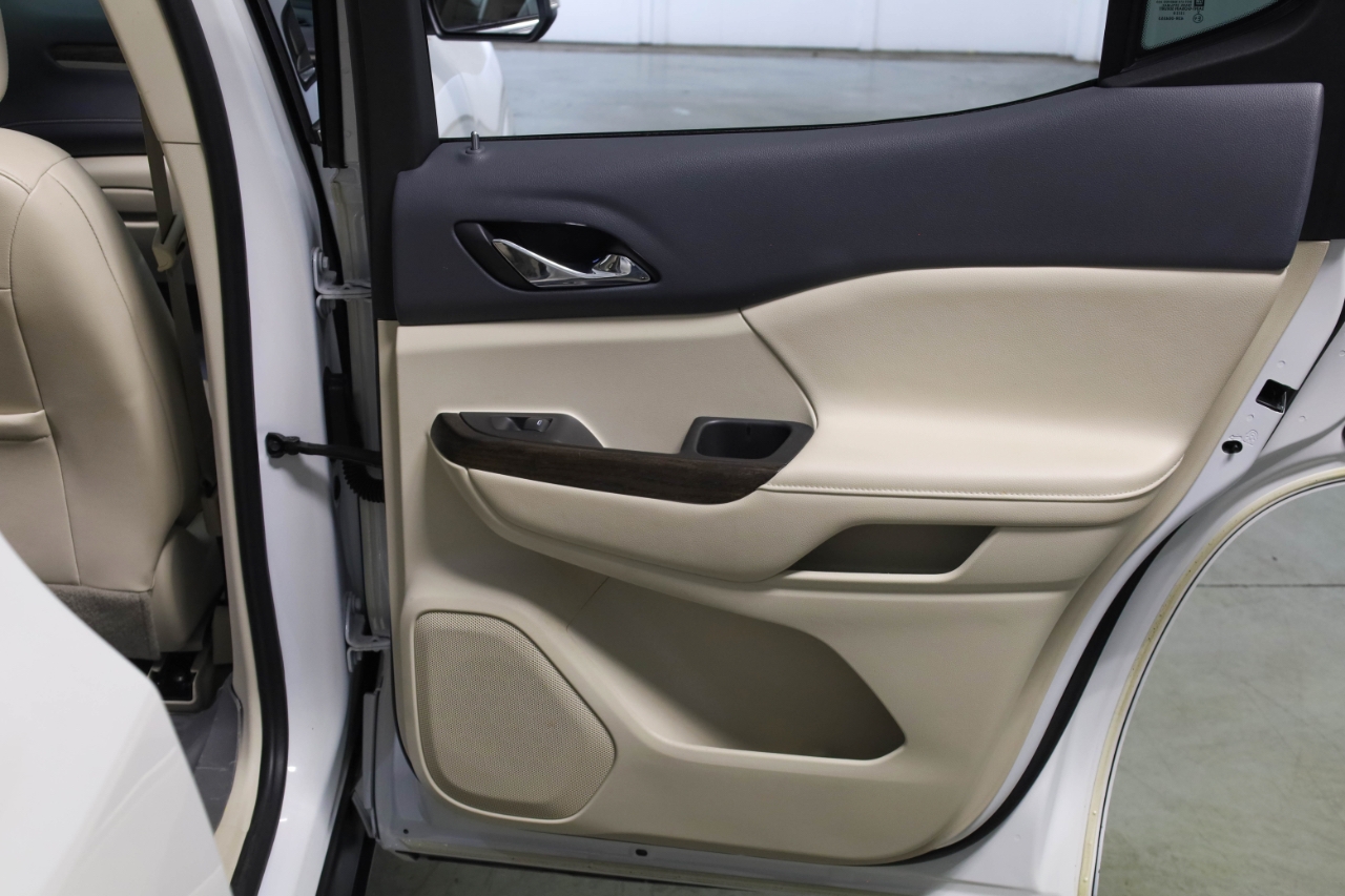 GMC Acadia AWD 4dr Denali 2020