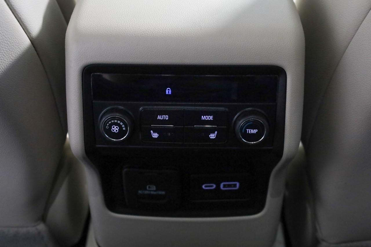 GMC Acadia AWD 4dr Denali 2020