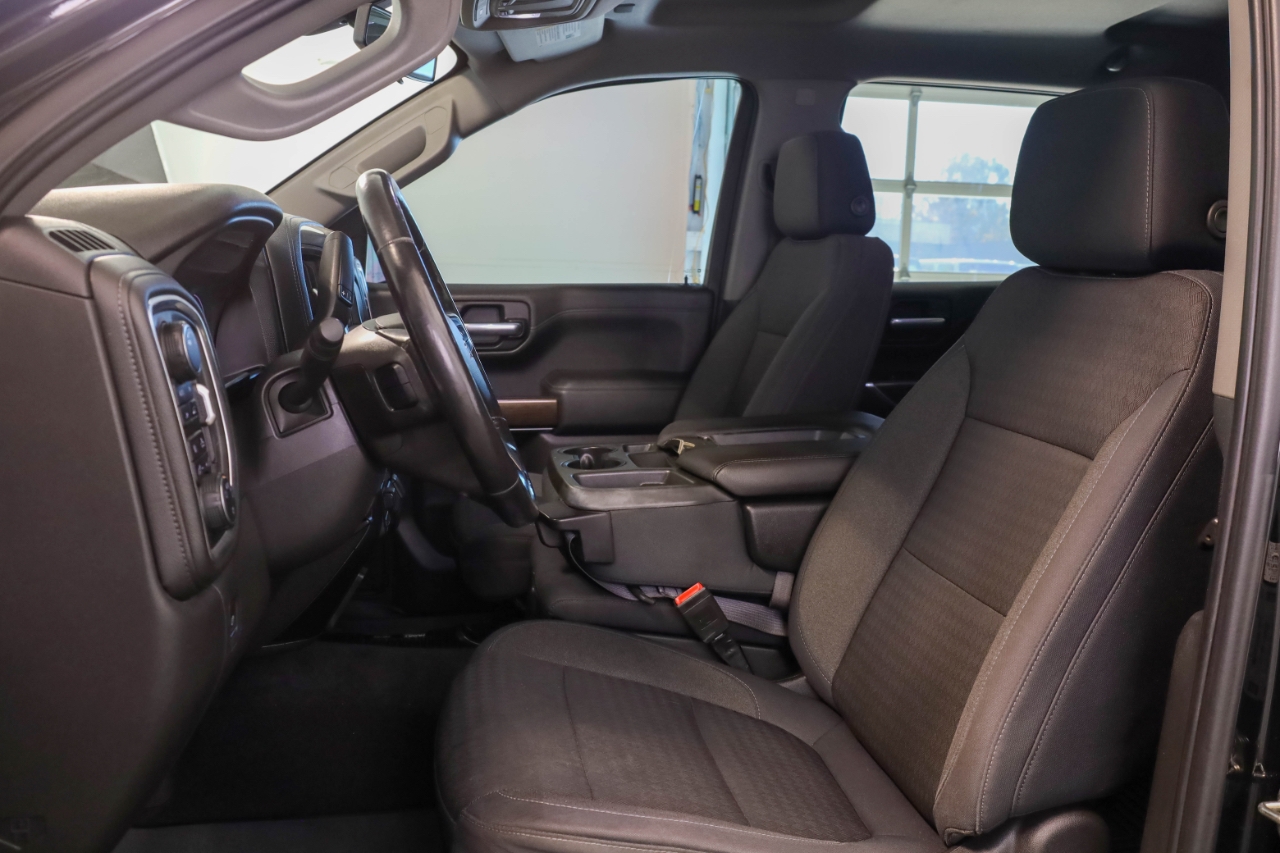 Chevrolet Silverado 1500 4WD Crew Cab 147" RST 2019