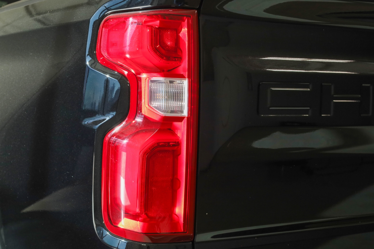 Chevrolet Silverado 1500 4WD Crew Cab 147" RST 2019