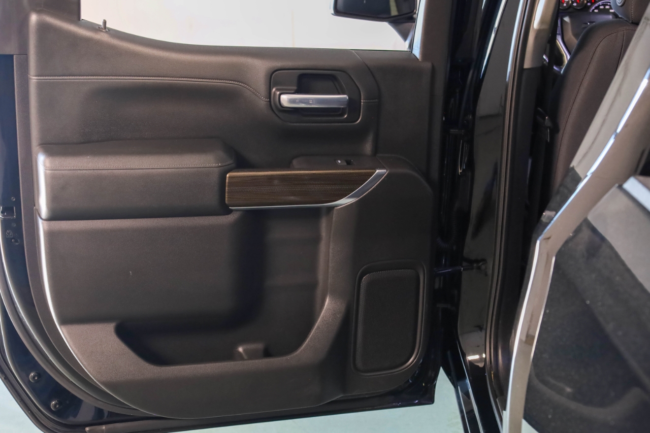 Chevrolet Silverado 1500 4WD Crew Cab 147" RST 2019