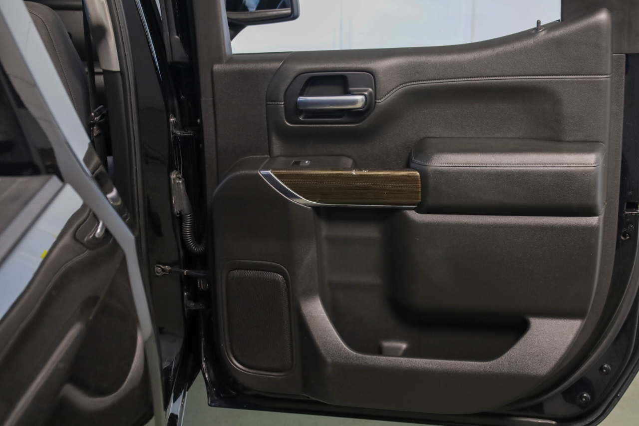 Chevrolet Silverado 1500 4WD Crew Cab 147" RST 2019