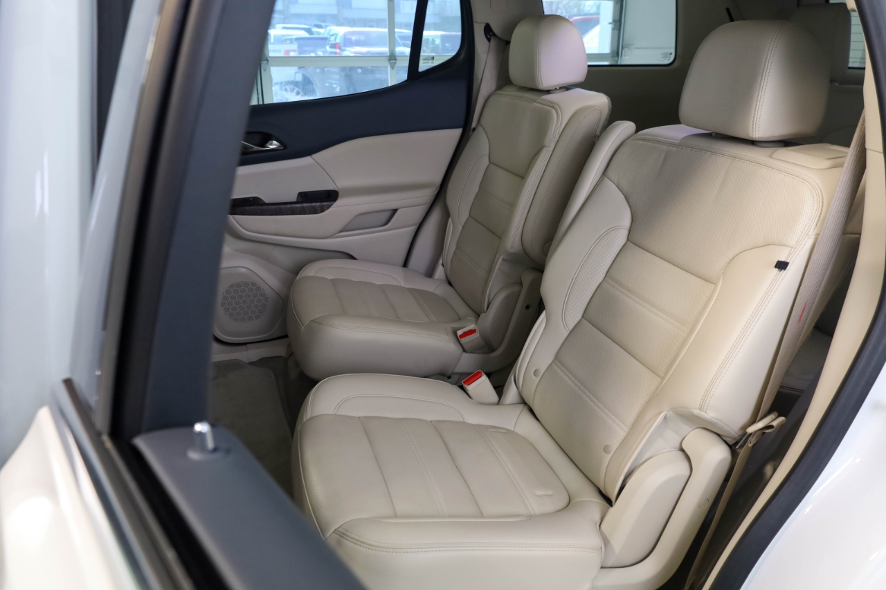 GMC Acadia FWD 4dr Denali 2020