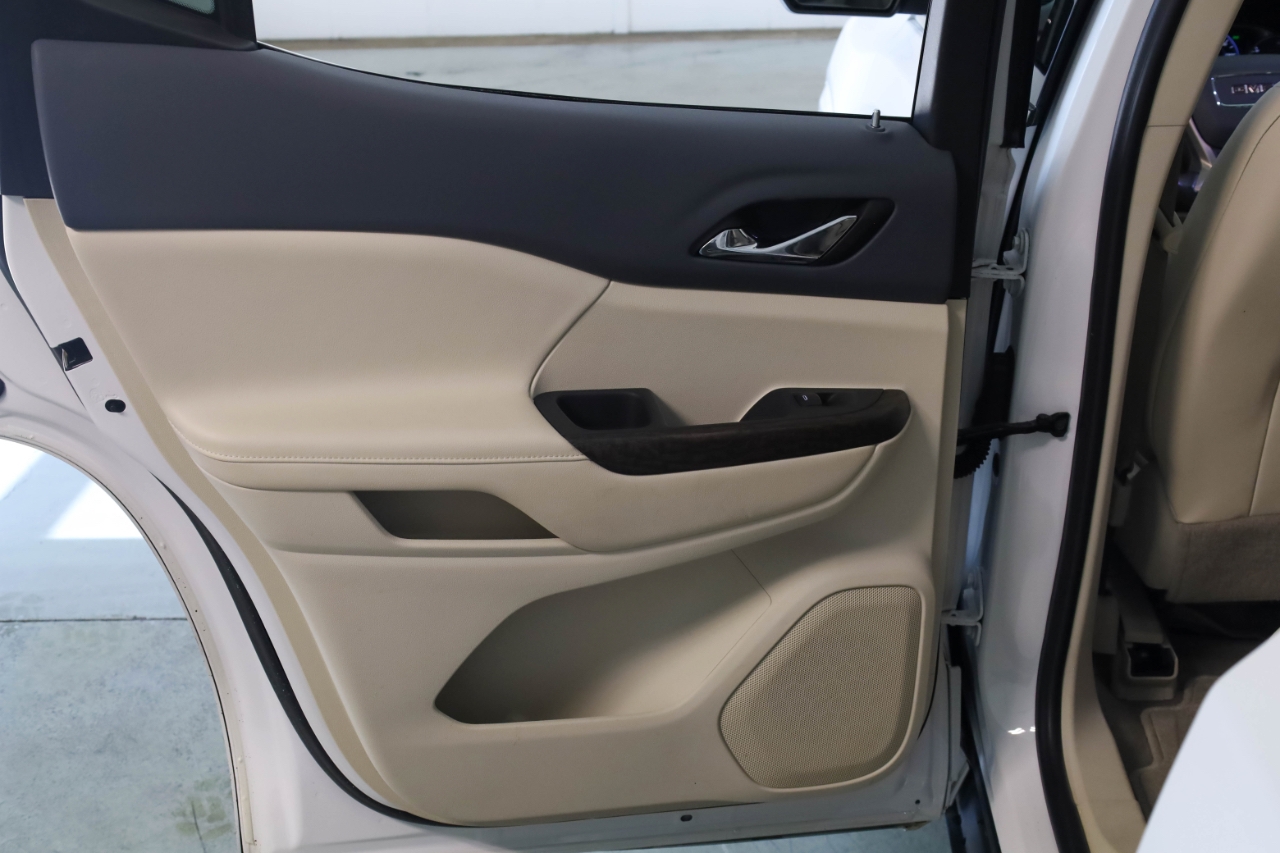 GMC Acadia FWD 4dr Denali 2020