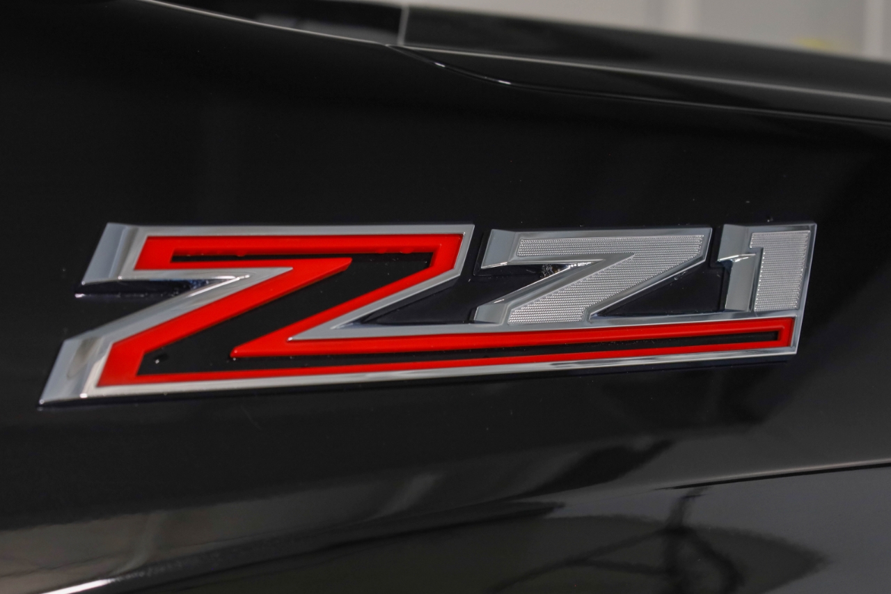 Chevrolet Silverado 1500 4WD Crew Cab 147" LT Trail Boss 2021