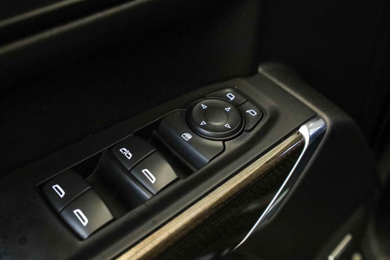 Chevrolet Silverado 1500 4WD Crew Cab 147" LT Trail Boss 2021