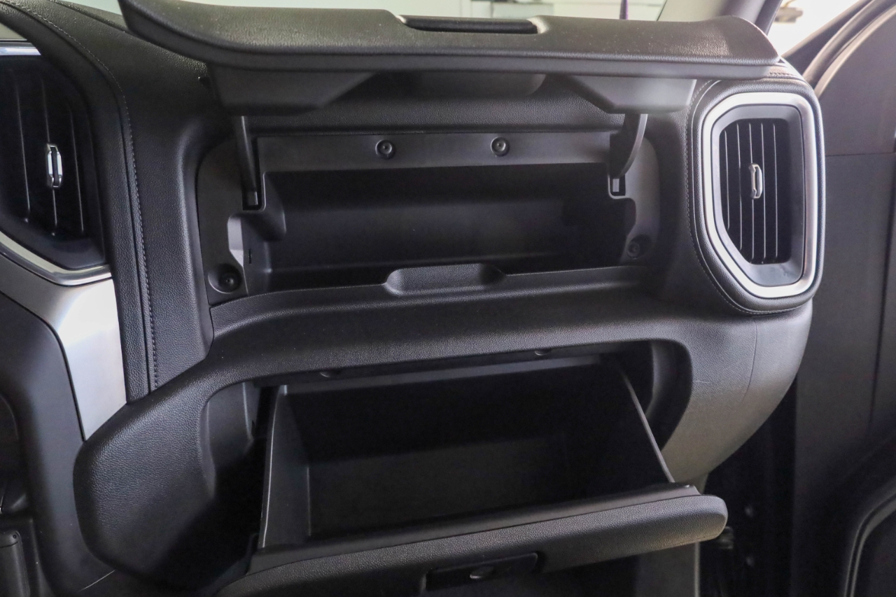 Chevrolet Silverado 1500 4WD Crew Cab 147" LT Trail Boss 2021