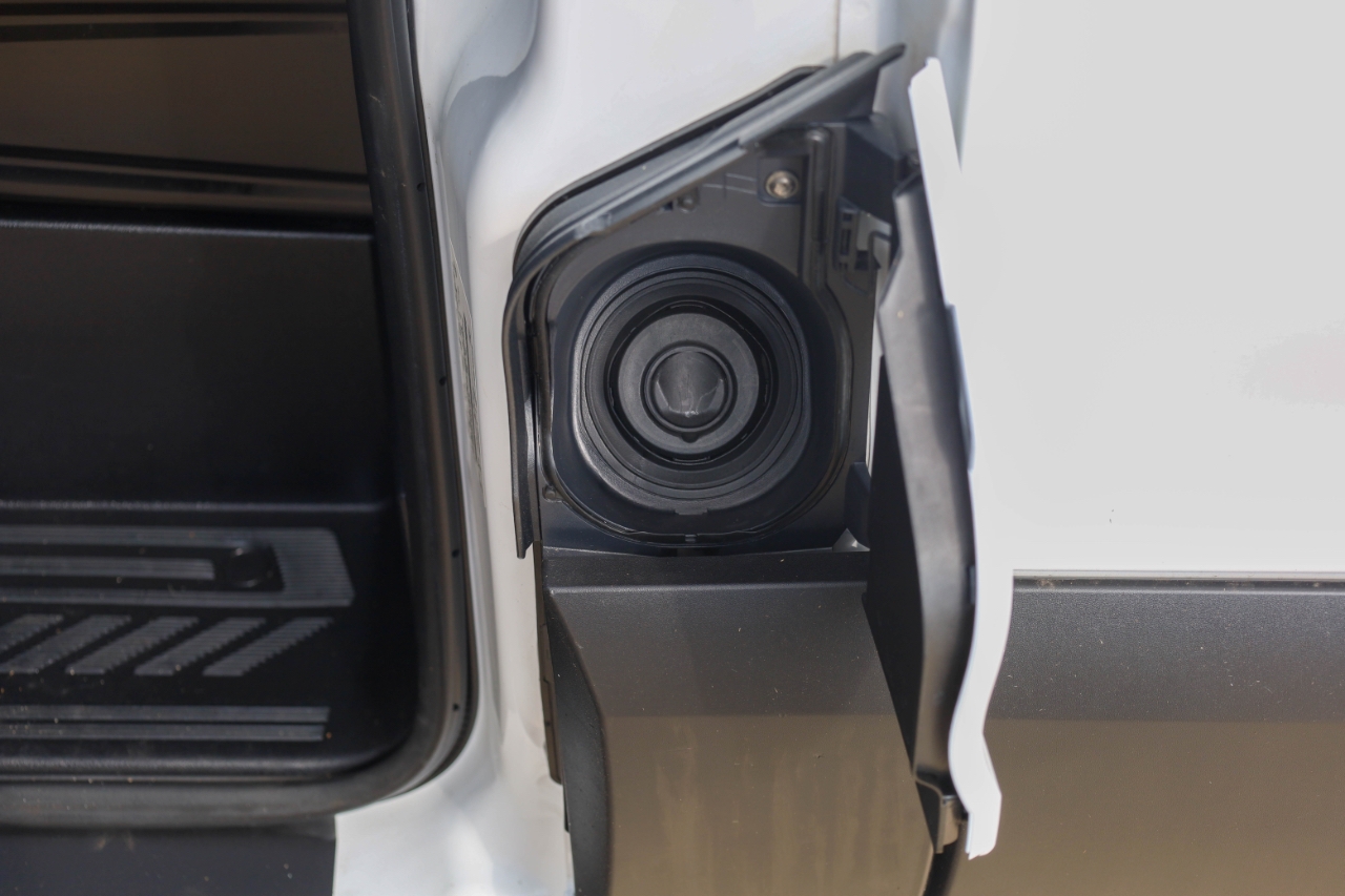 Ford Transit Cargo Van T-350 148" EL Hi Rf 9500 GVWR RWD 2022