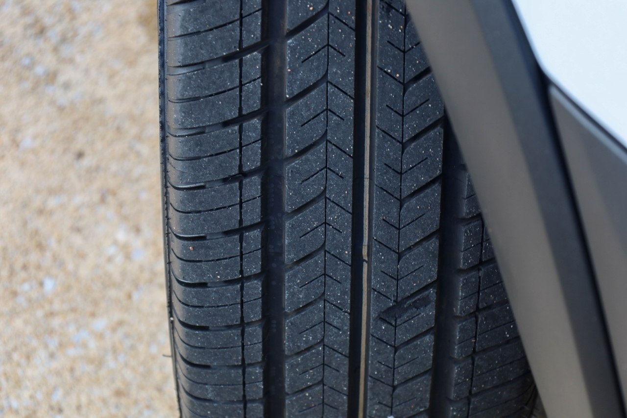 Ford Transit Cargo Van T-350 148" EL Hi Rf 9500 GVWR RWD 2022