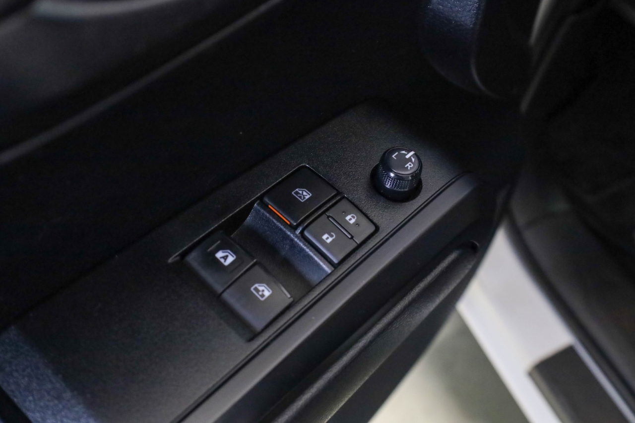 Toyota Tacoma 2WD SR5 Access Cab 6' Bed I4 AT (Natl) 2019