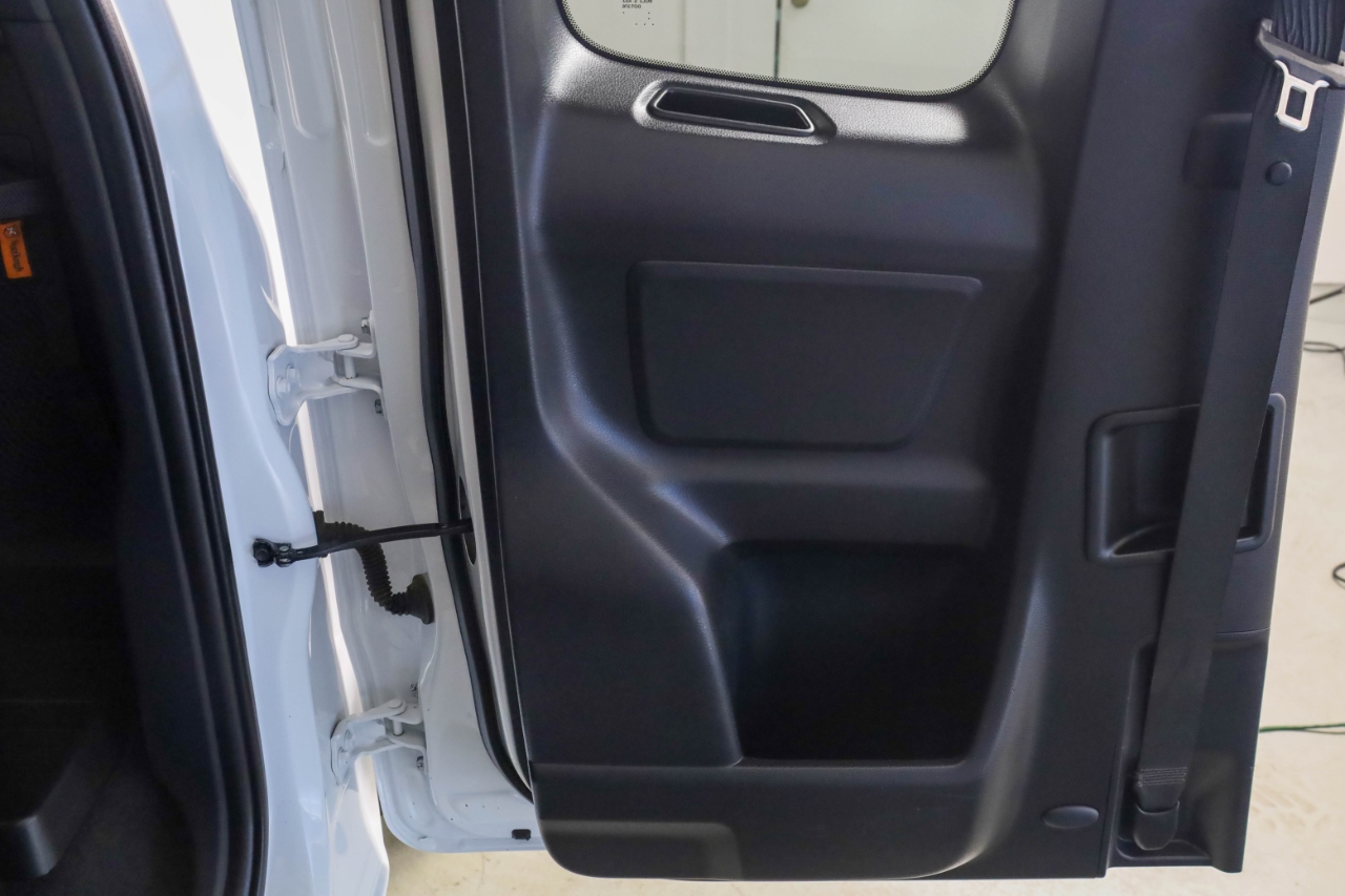 Toyota Tacoma 2WD SR5 Access Cab 6' Bed I4 AT (Natl) 2019