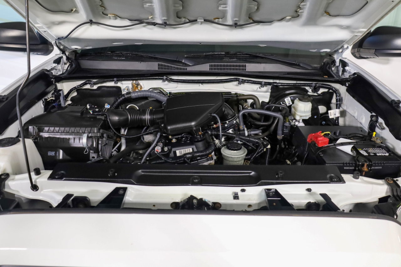 Toyota Tacoma 2WD SR5 Access Cab 6' Bed I4 AT (Natl) 2019