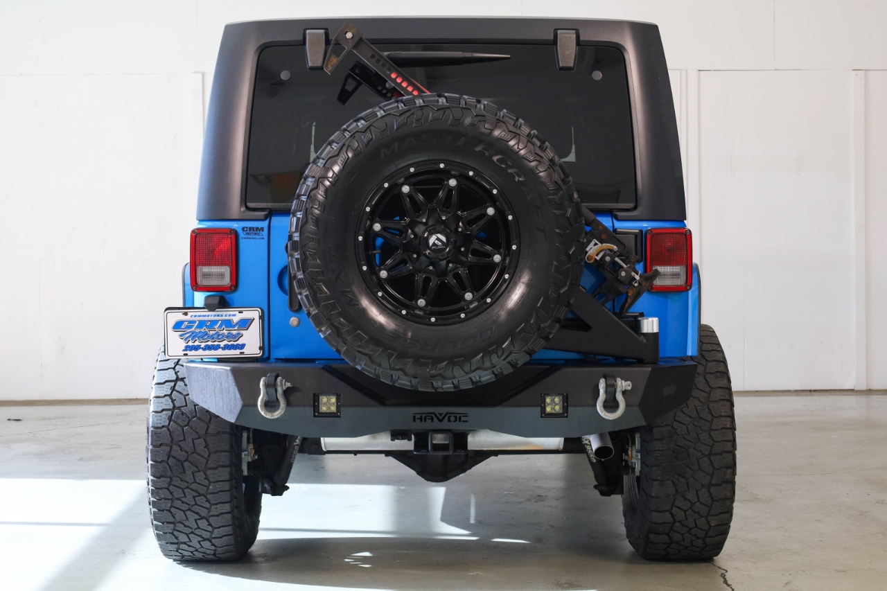 Jeep Wrangler Unlimited 4WD 4dr Sahara 2016