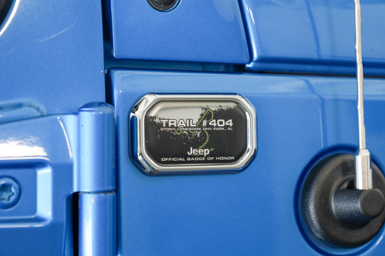 Jeep Wrangler Unlimited 4WD 4dr Sahara 2016