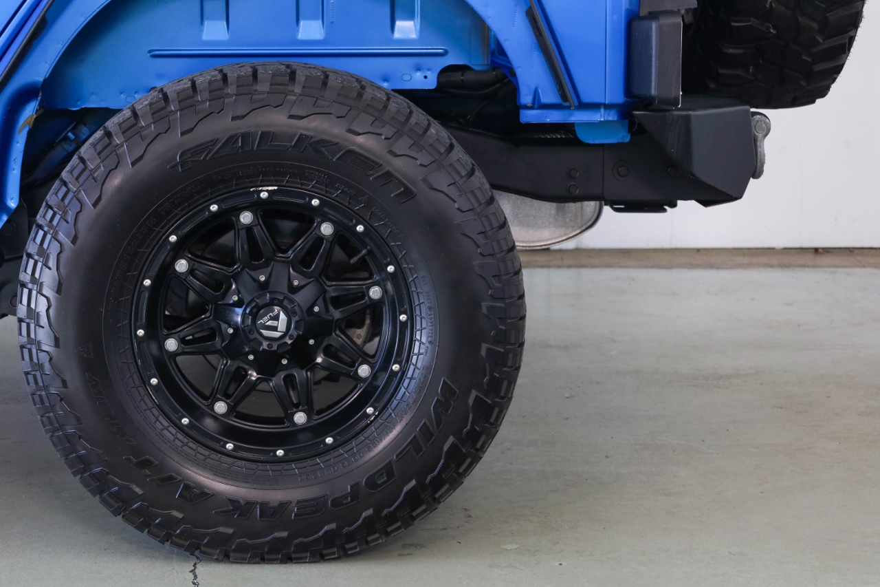 Jeep Wrangler Unlimited 4WD 4dr Sahara 2016