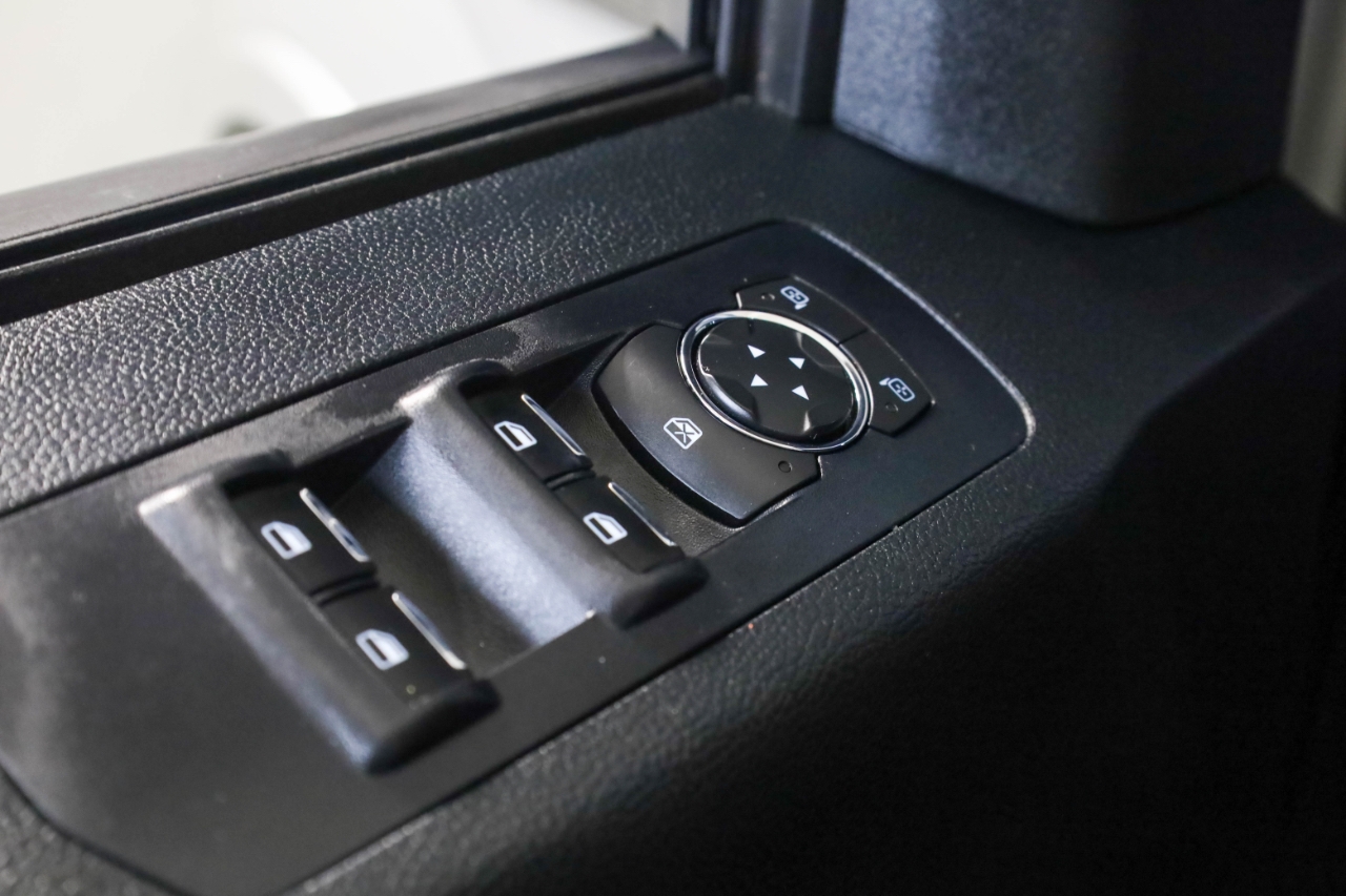 Ford F-150 4WD SuperCrew 145" King Ranch 2015