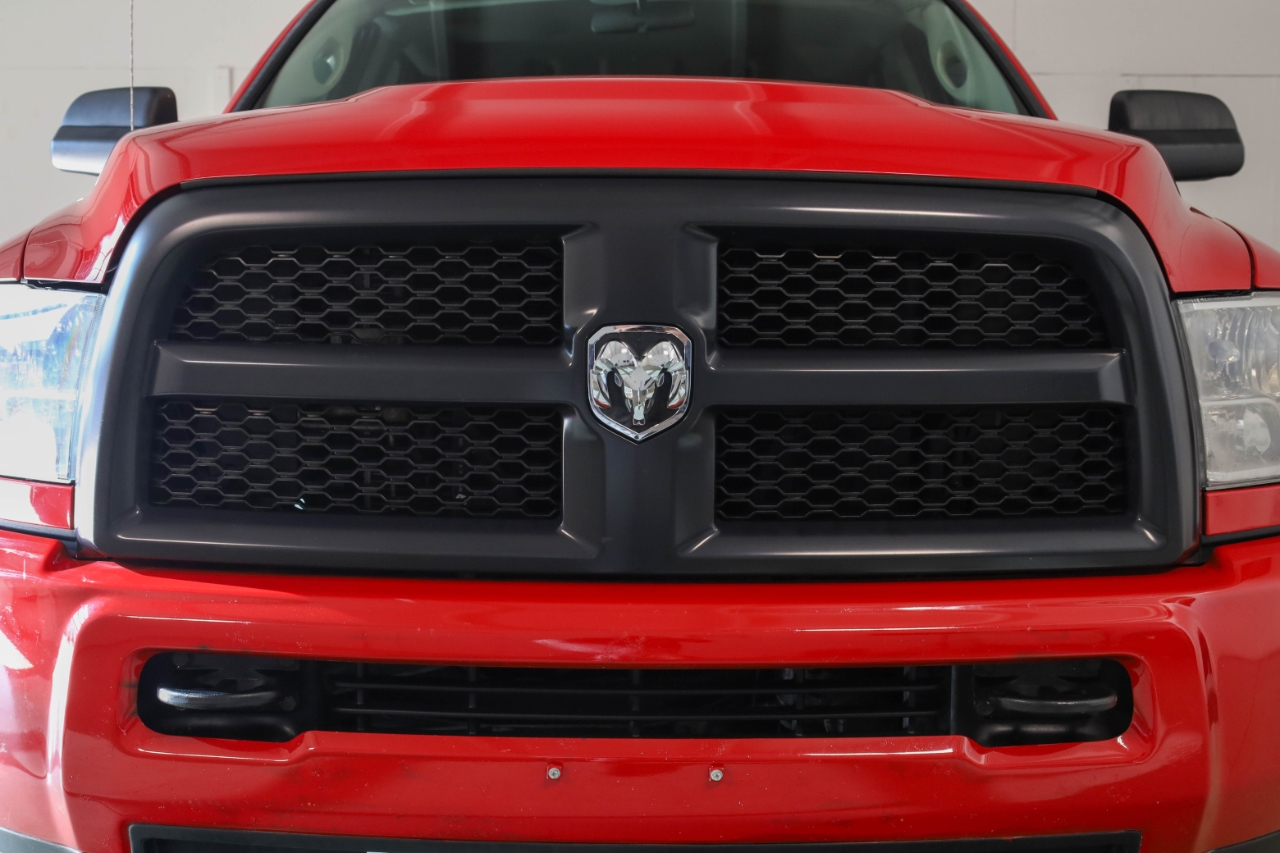 RAM 2500 4WD Crew Cab 169" Tradesman 2016