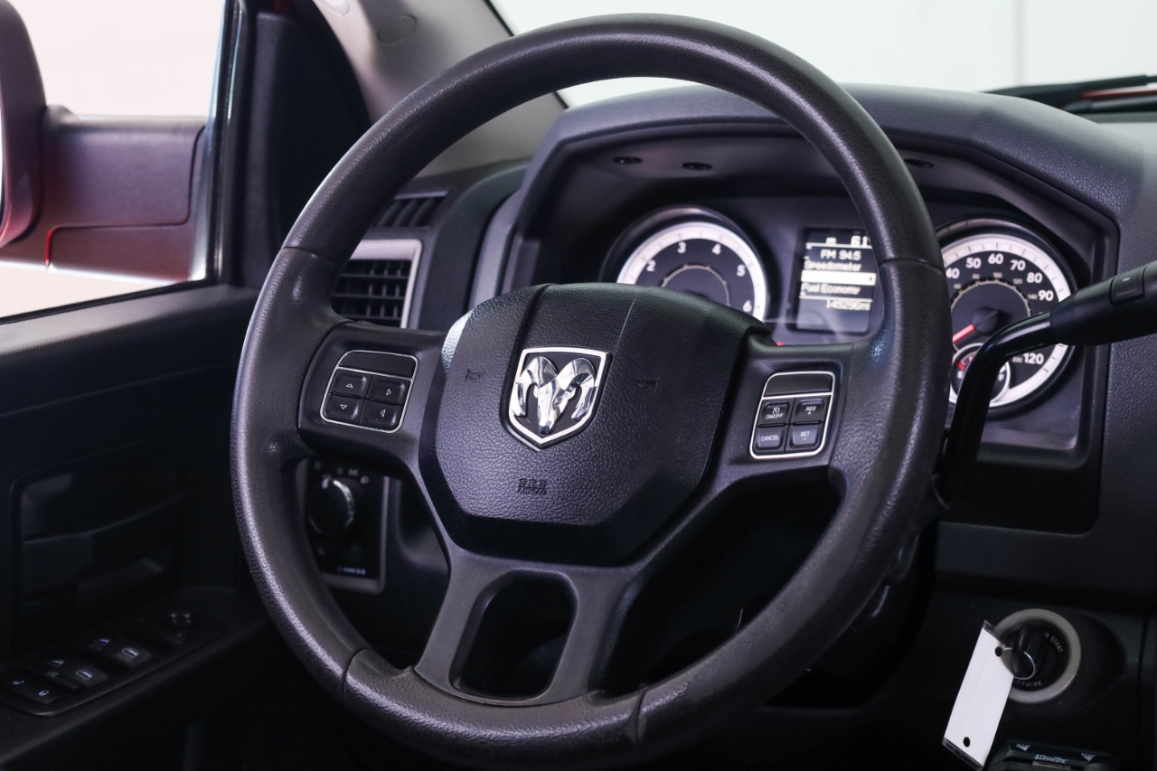 RAM 2500 4WD Crew Cab 169" Tradesman 2016