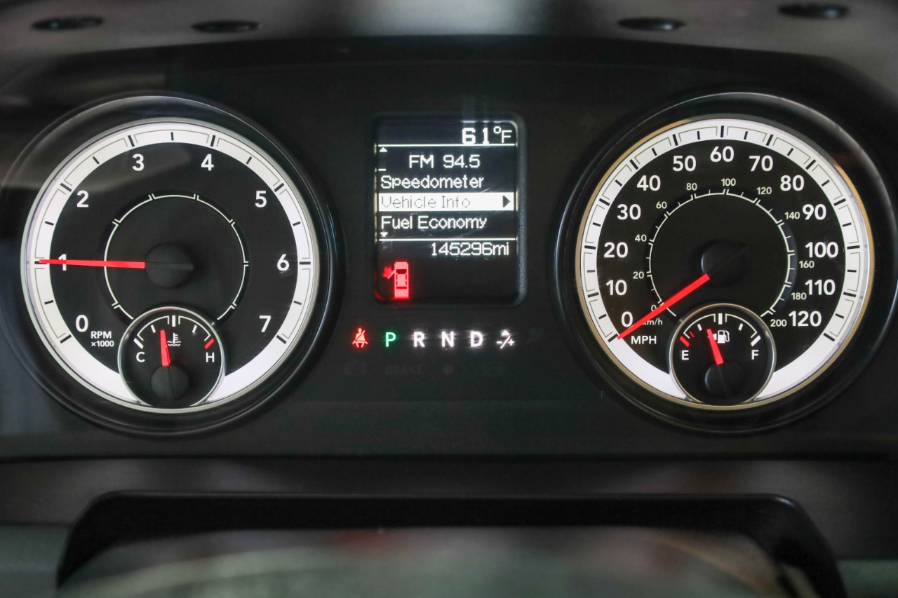 RAM 2500 4WD Crew Cab 169" Tradesman 2016