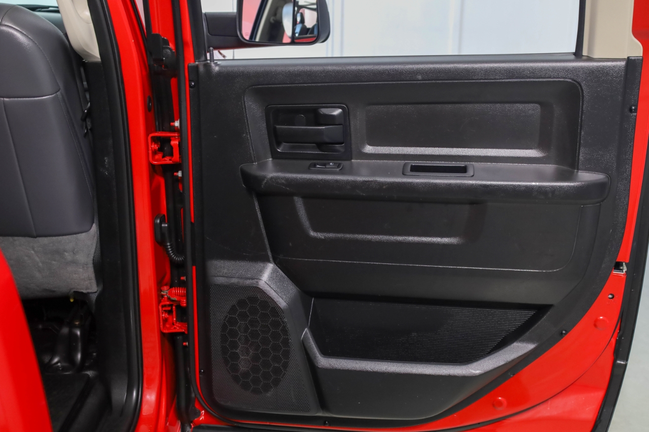 RAM 2500 4WD Crew Cab 169" Tradesman 2016