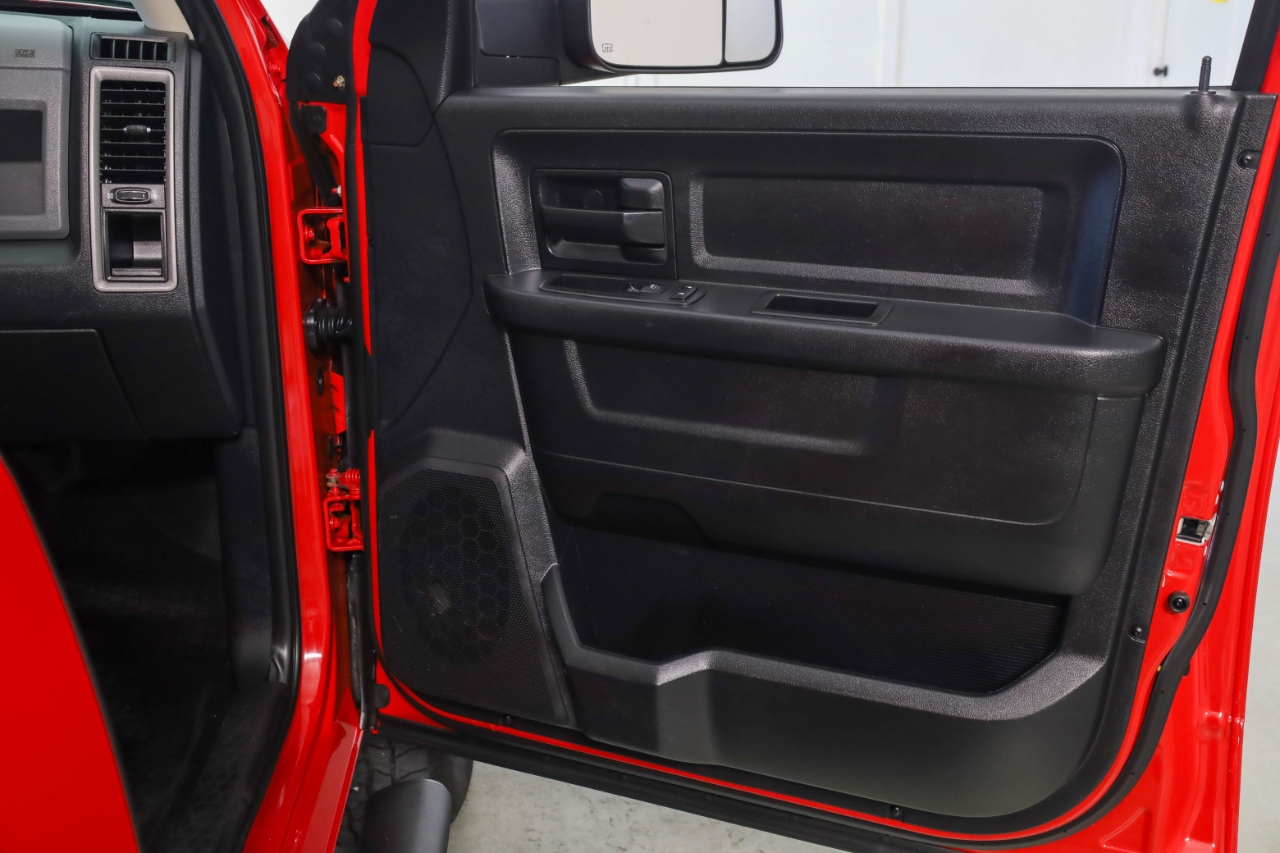 RAM 2500 4WD Crew Cab 169" Tradesman 2016