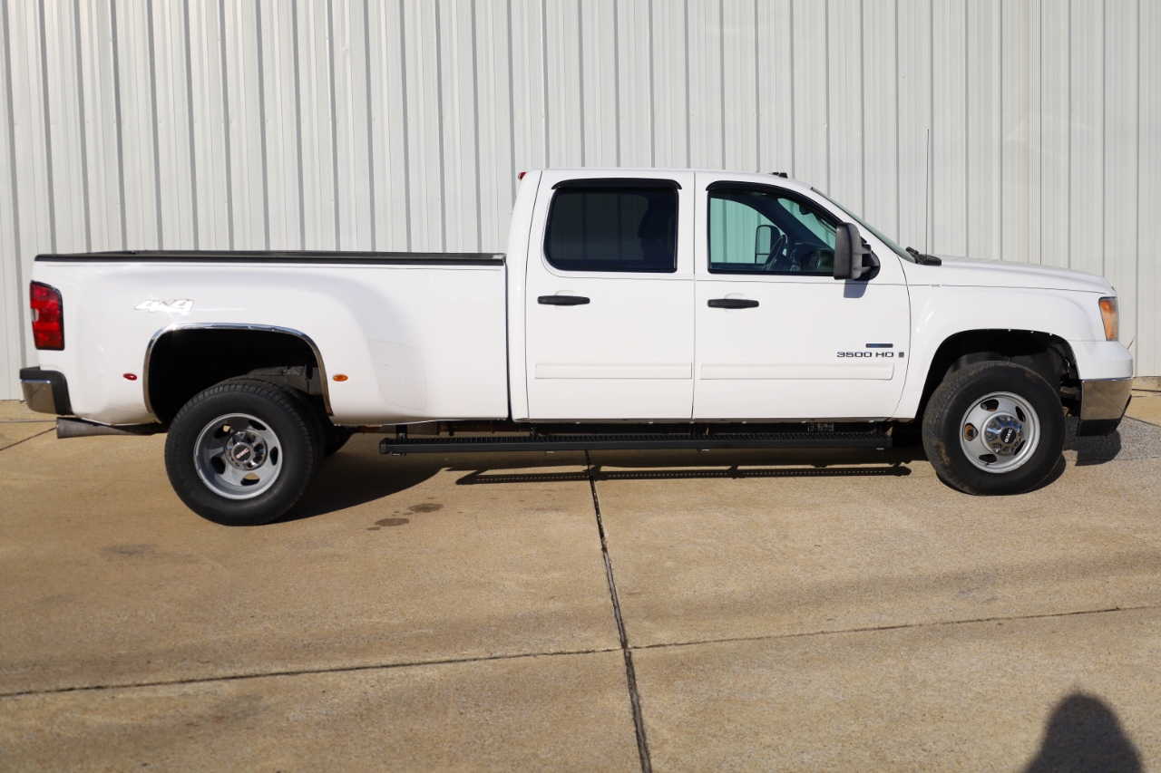 GMC Sierra 3500HD 4WD Crew Cab 167" DRW SLE 2009