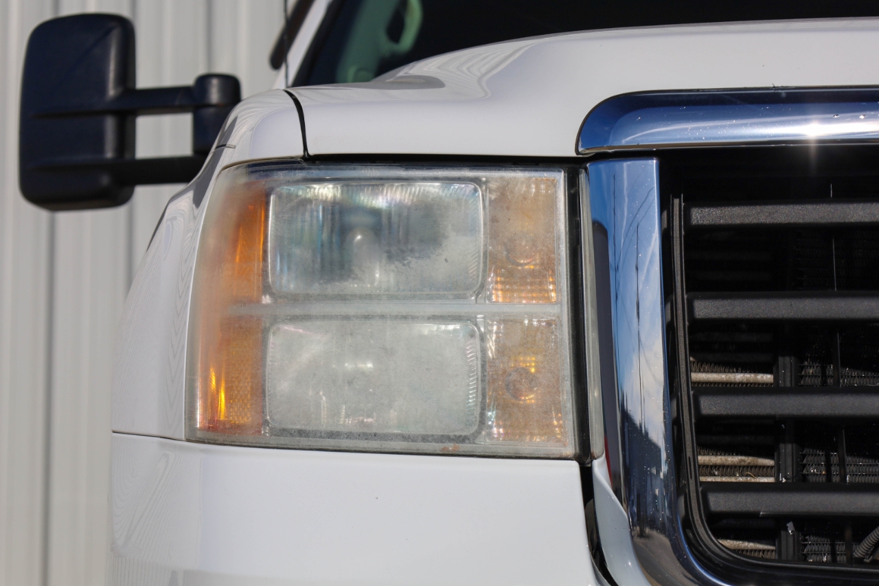 GMC Sierra 3500HD 4WD Crew Cab 167" DRW SLE 2009