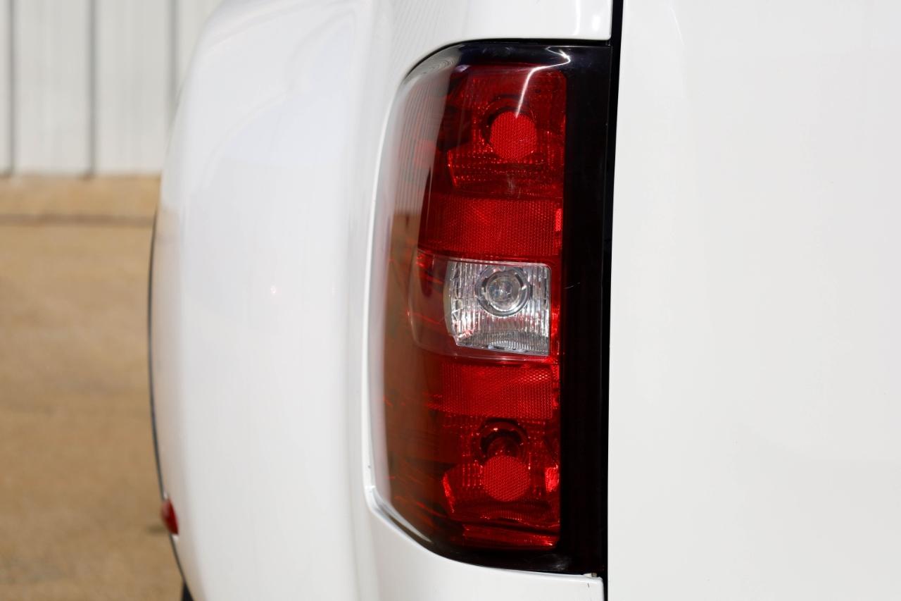 GMC Sierra 3500HD 4WD Crew Cab 167" DRW SLE 2009