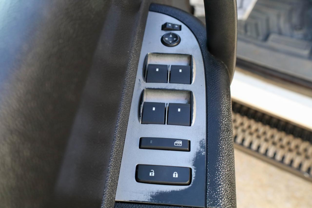 GMC Sierra 3500HD 4WD Crew Cab 167" DRW SLE 2009