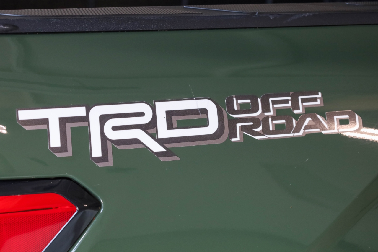 Toyota Tundra 2WD SR5 CrewMax 5.5' Bed (Natl) 2023