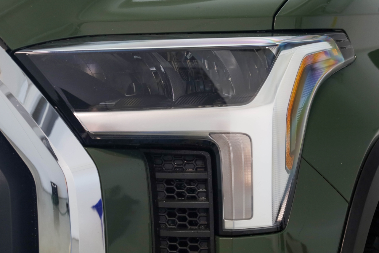 Toyota Tundra 2WD SR5 CrewMax 5.5' Bed (Natl) 2023