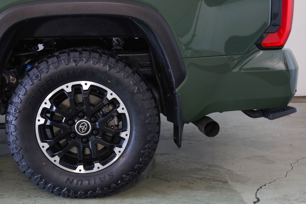 Toyota Tundra 2WD SR5 CrewMax 5.5' Bed (Natl) 2023