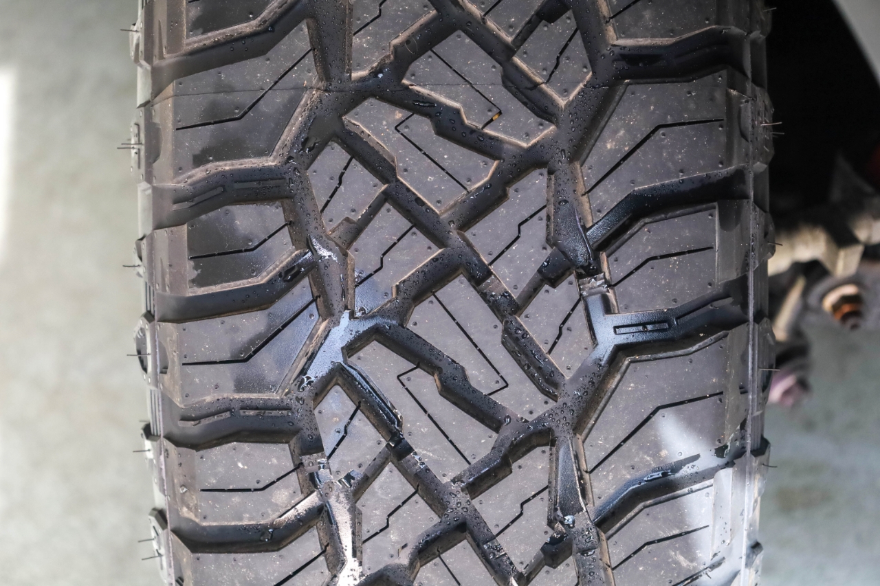 Toyota Tundra 2WD SR5 CrewMax 5.5' Bed (Natl) 2023