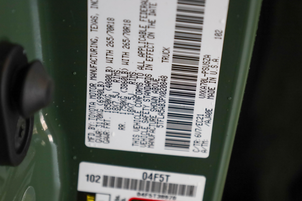 Toyota Tundra 2WD SR5 CrewMax 5.5' Bed (Natl) 2023