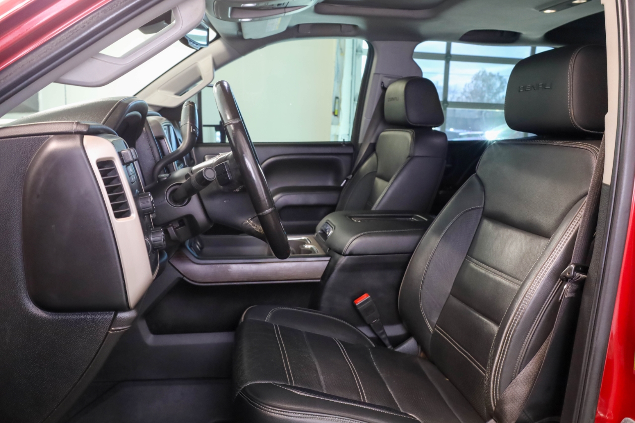GMC Sierra 2500HD 4WD Crew Cab 153.7" Denali 2019