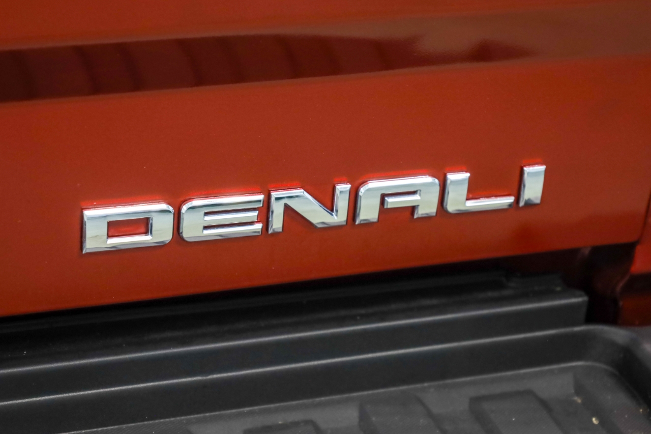 GMC Sierra 2500HD 4WD Crew Cab 153.7" Denali 2019