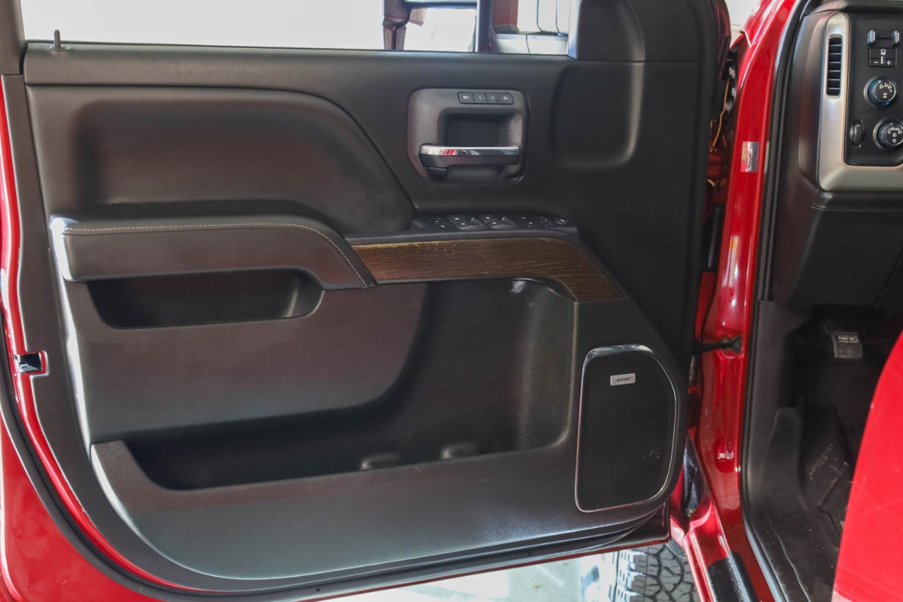 GMC Sierra 2500HD 4WD Crew Cab 153.7" Denali 2019