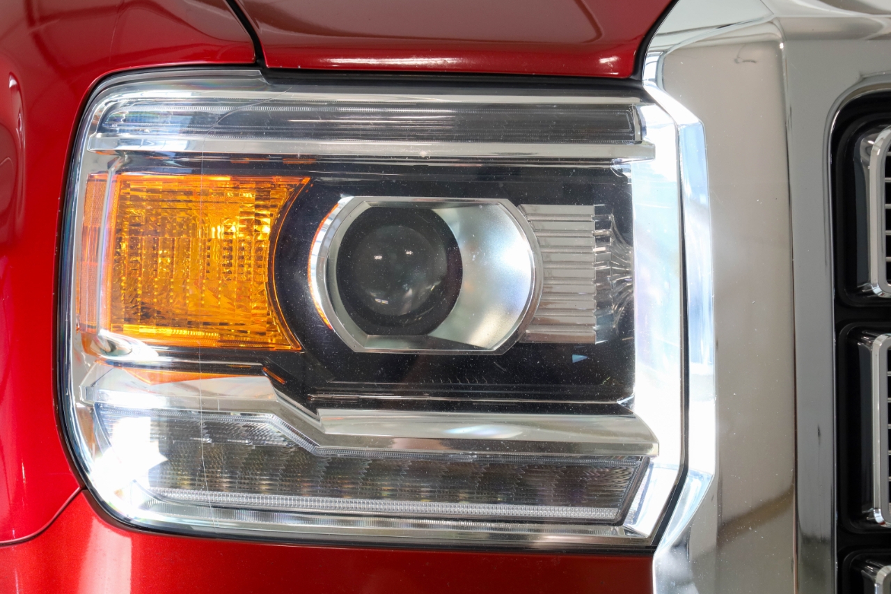 GMC Sierra 2500HD 4WD Crew Cab 153.7" Denali 2019