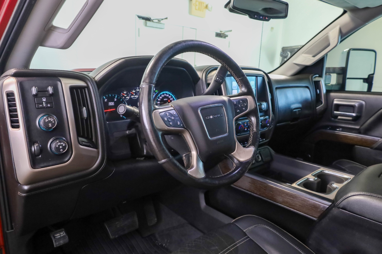 GMC Sierra 2500HD 4WD Crew Cab 153.7" Denali 2019