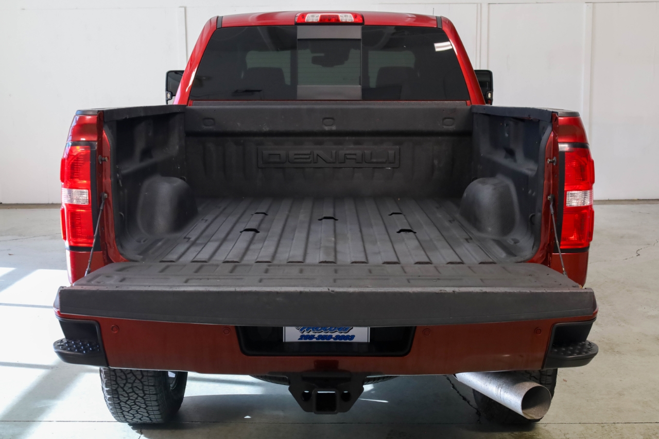 GMC Sierra 2500HD 4WD Crew Cab 153.7" Denali 2019
