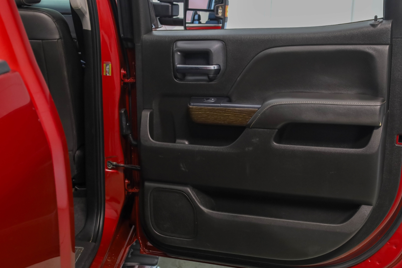 GMC Sierra 2500HD 4WD Crew Cab 153.7" Denali 2019