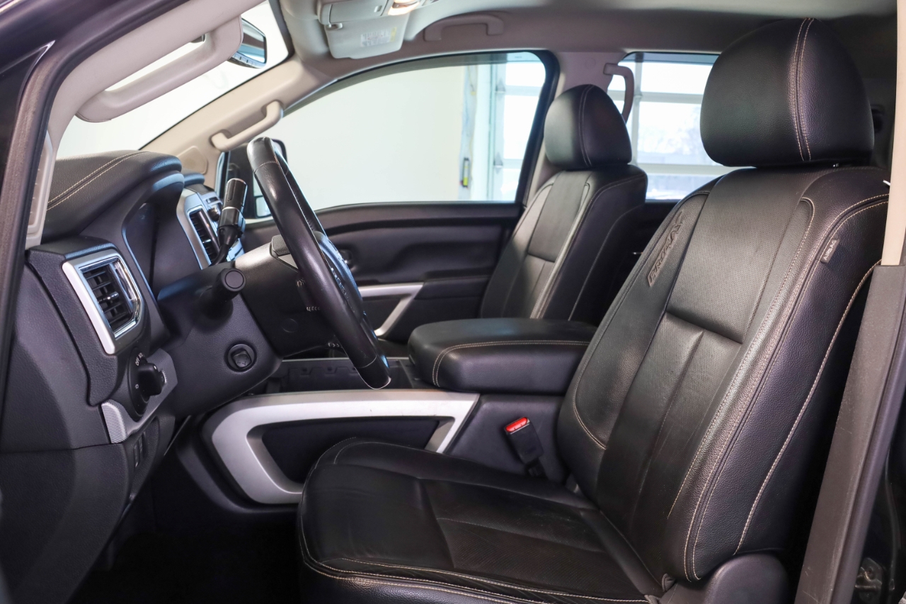 Nissan Titan XD 4x4 Gas Crew Cab PRO-4X 2019