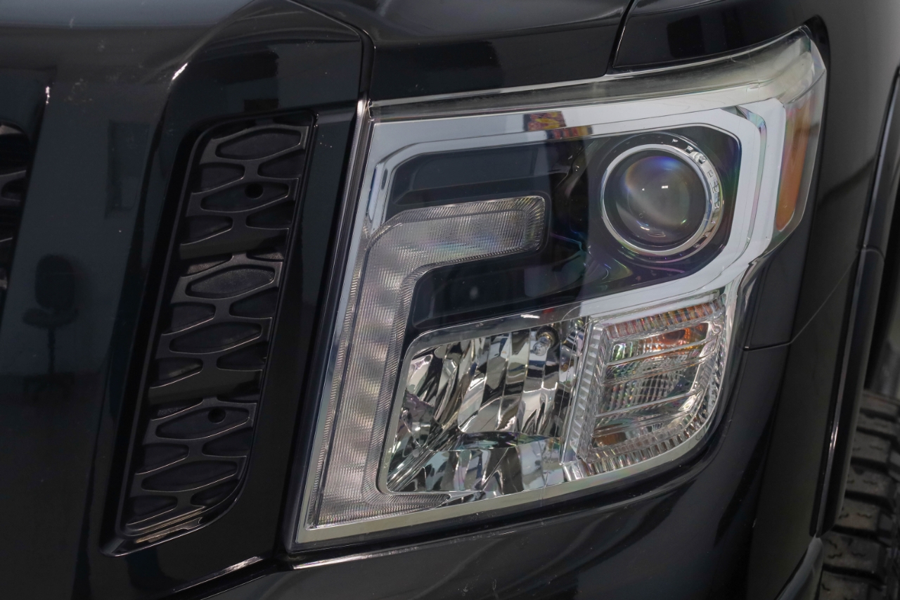 Nissan Titan XD 4x4 Gas Crew Cab PRO-4X 2019