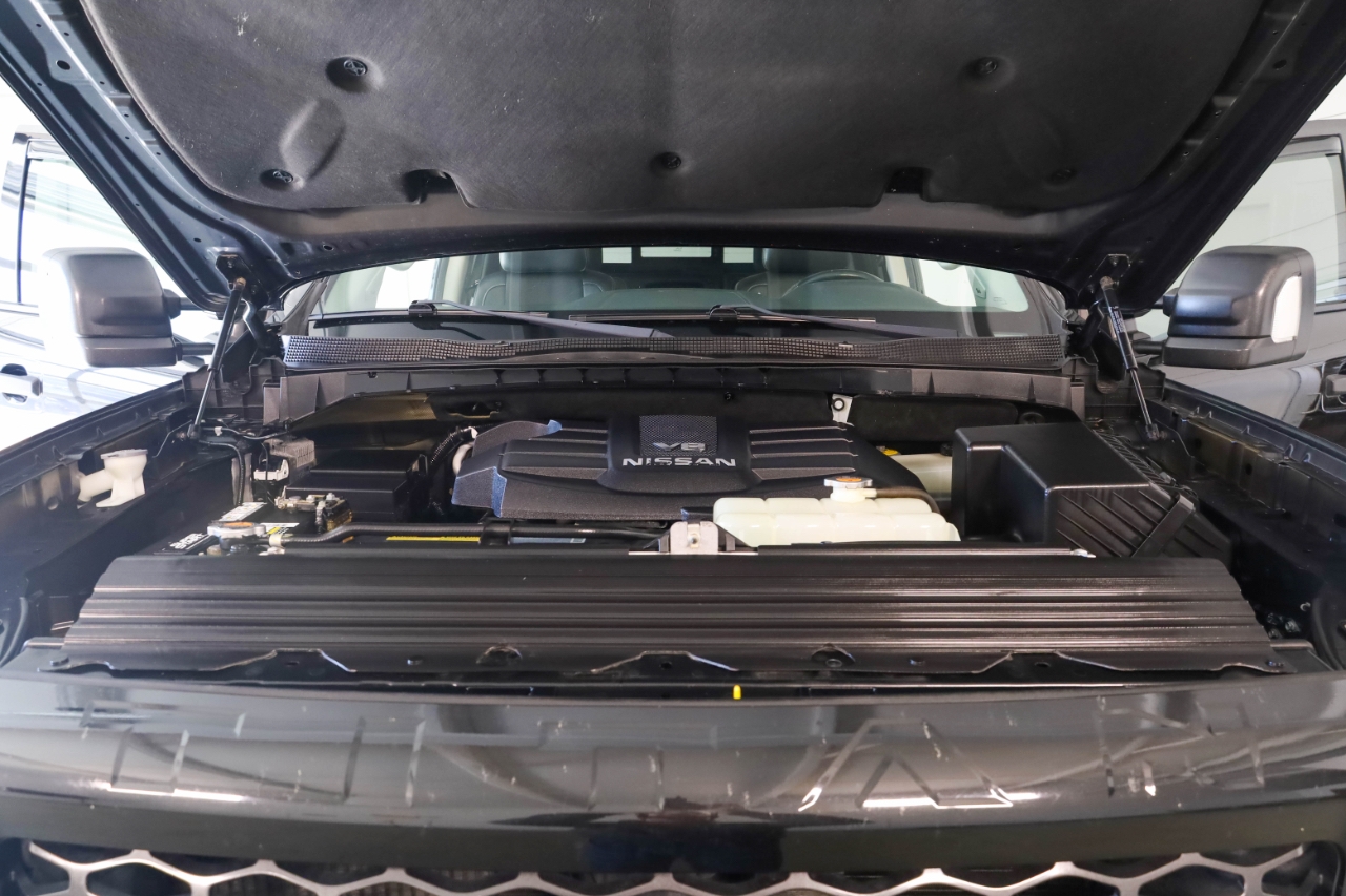 Nissan Titan XD 4x4 Gas Crew Cab PRO-4X 2019