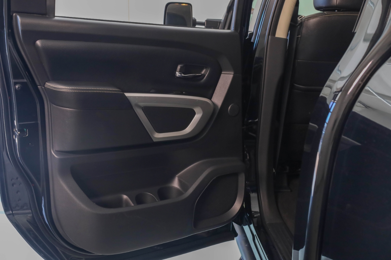 Nissan Titan XD 4x4 Gas Crew Cab PRO-4X 2019