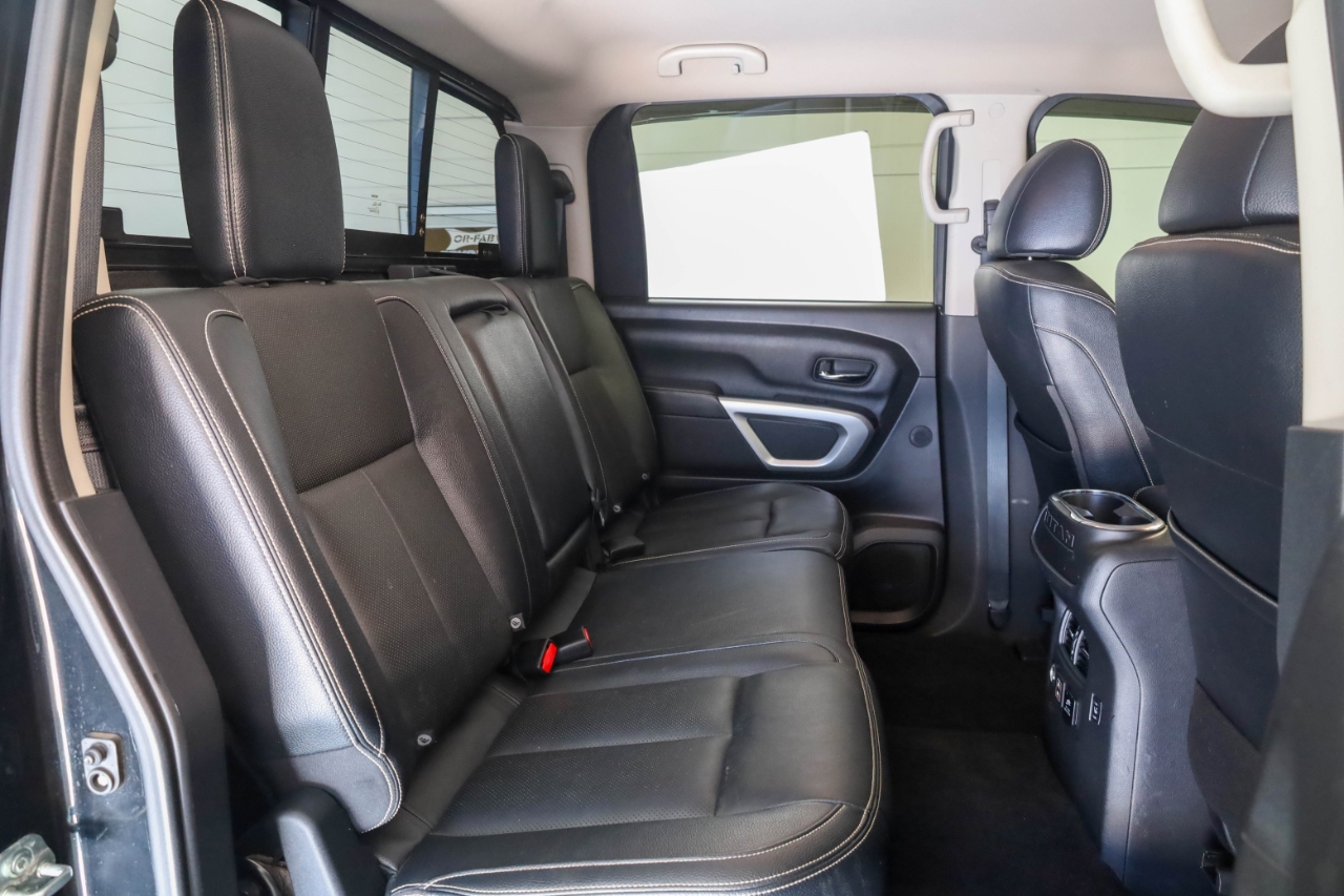 Nissan Titan XD 4x4 Gas Crew Cab PRO-4X 2019