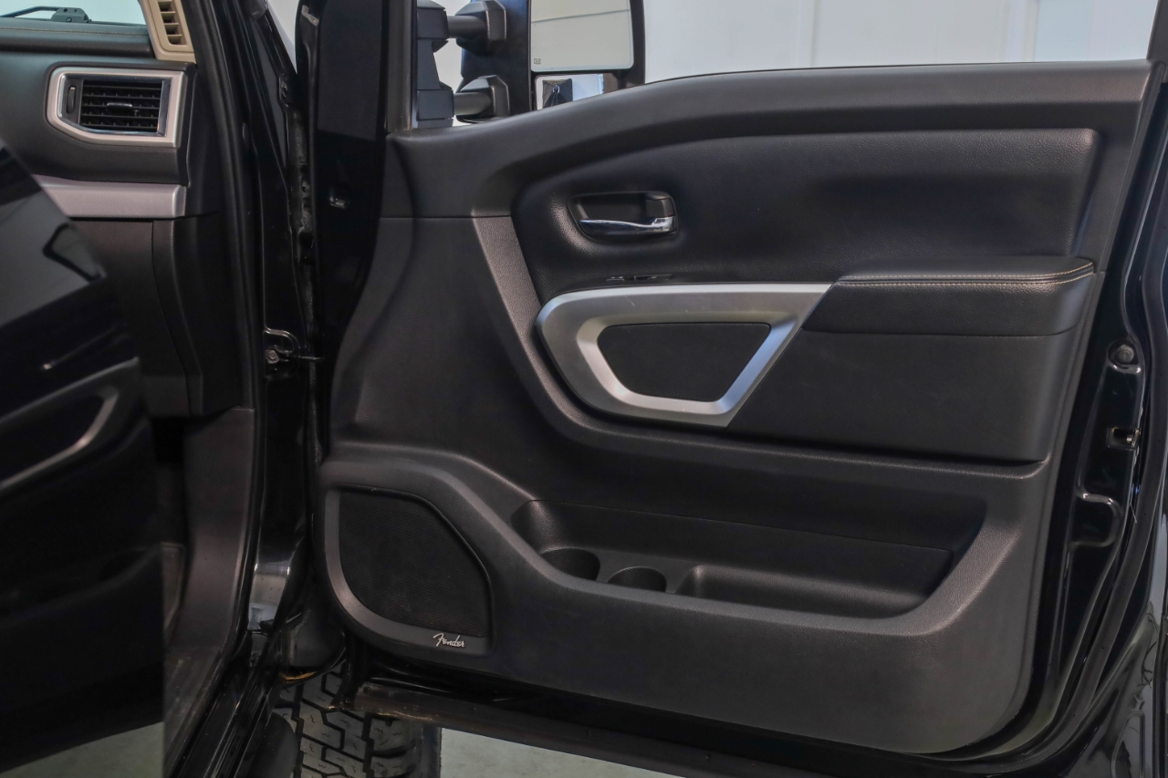 Nissan Titan XD 4x4 Gas Crew Cab PRO-4X 2019