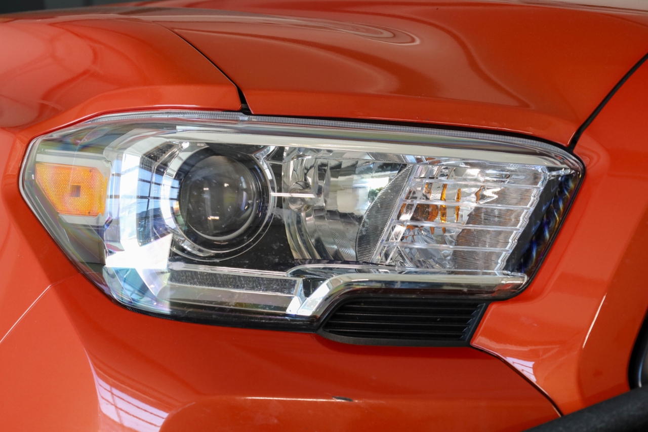 Toyota Tacoma 4WD Double Cab V6 MT TRD Off Road (Natl) 2016