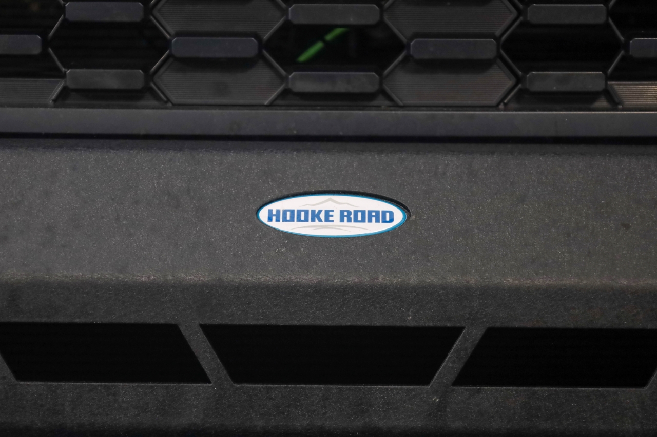 Toyota Tacoma 4WD Double Cab V6 MT TRD Off Road (Natl) 2016