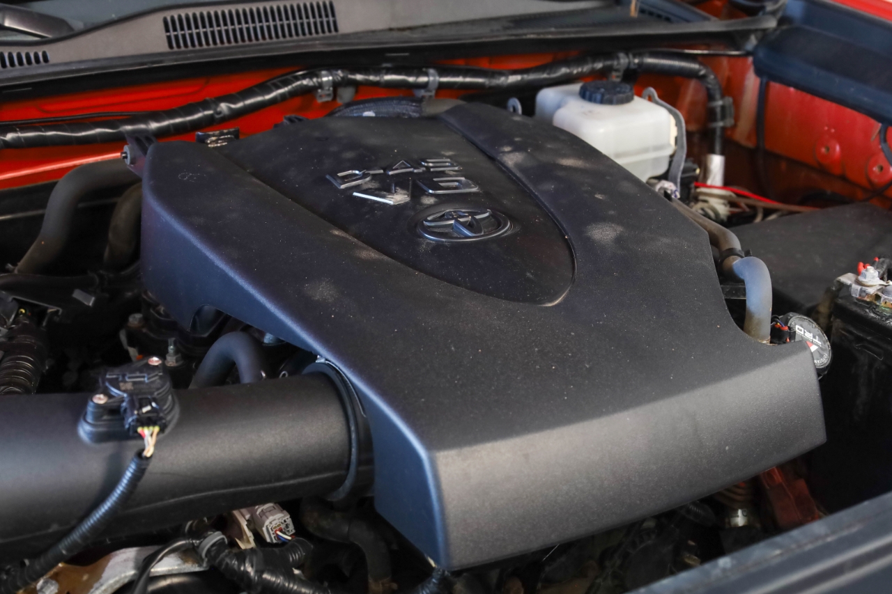 Toyota Tacoma 4WD Double Cab V6 MT TRD Off Road (Natl) 2016